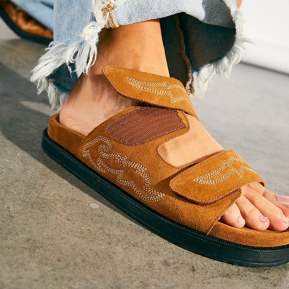 NWT Free People Rooney Footbed Sandals in Tan, Sz. 38/8 - Picture 2 of 6